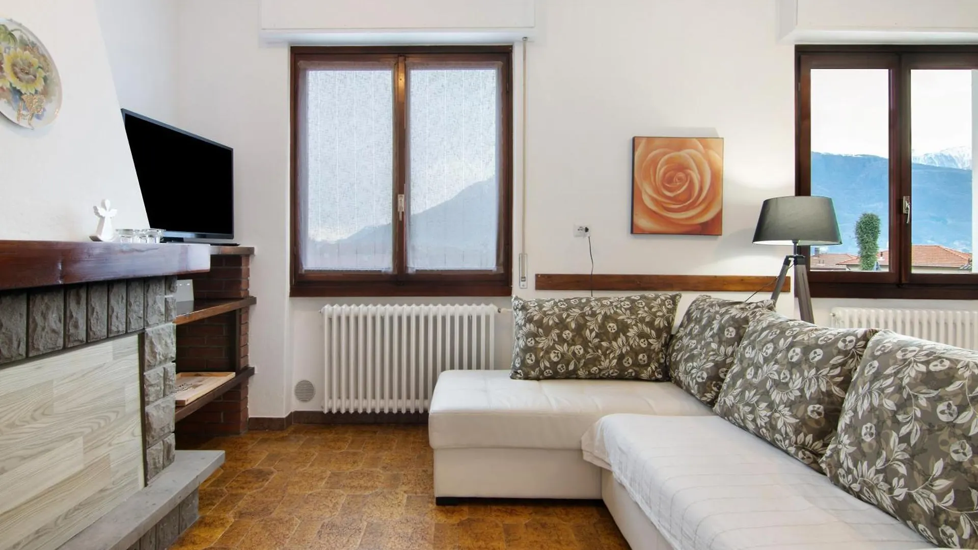 Palma\'S House contacts